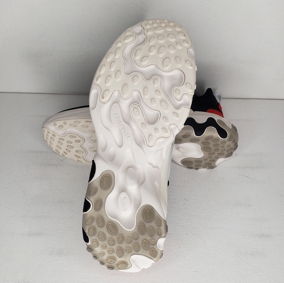 Nike React Presto - Picture 7 of 9